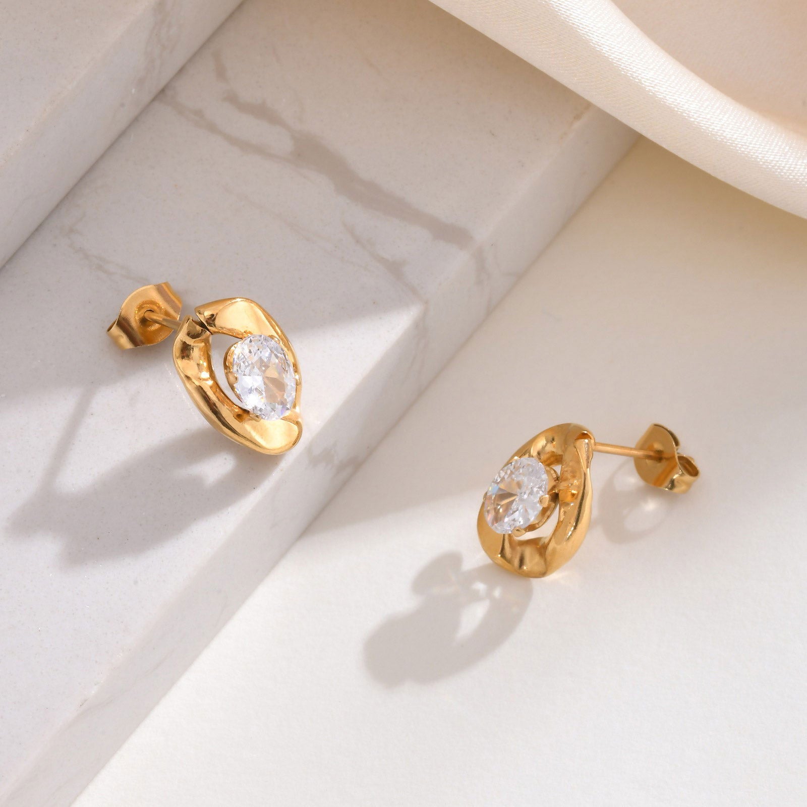 Wholesale 1 Pair IG Style Simple Shiny Oval Inlay 201 Stainless Steel Zircon Ear Studs - coojewelry