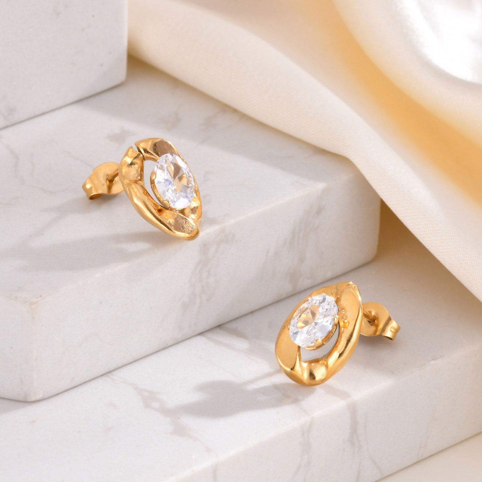 Wholesale 1 Pair IG Style Simple Shiny Oval Inlay 201 Stainless Steel Zircon Ear Studs - coojewelry