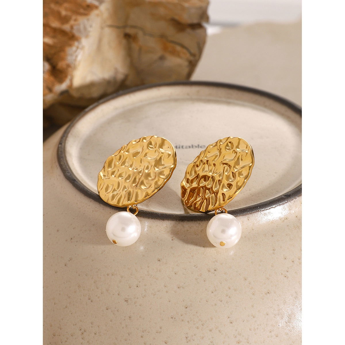 Wholesale 1 Pair Vacation Simple Style IG Style Round Plating 304 Stainless Steel 18K Gold Plated Drop Earrings - coojewelry