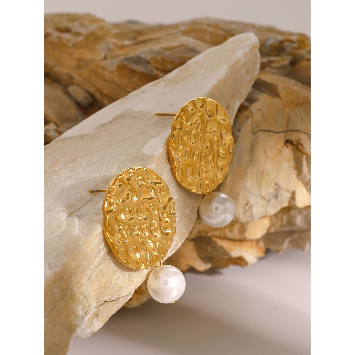 Wholesale 1 Pair Vacation Simple Style IG Style Round Plating 304 Stainless Steel 18K Gold Plated Drop Earrings - coojewelry