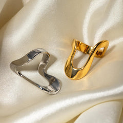 Wholesale 304 Stainless Steel 18K Gold Plated IG Style Simple Style Irregular Solid Color Titanium Steel Rings - coojewelry