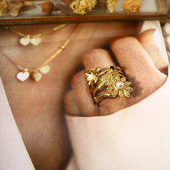 Wholesale 304 Stainless Steel 18K Gold Plated Retro Simple Style Plating Inlay Petal Artificial Pearls Zircon Rings - coojewelry