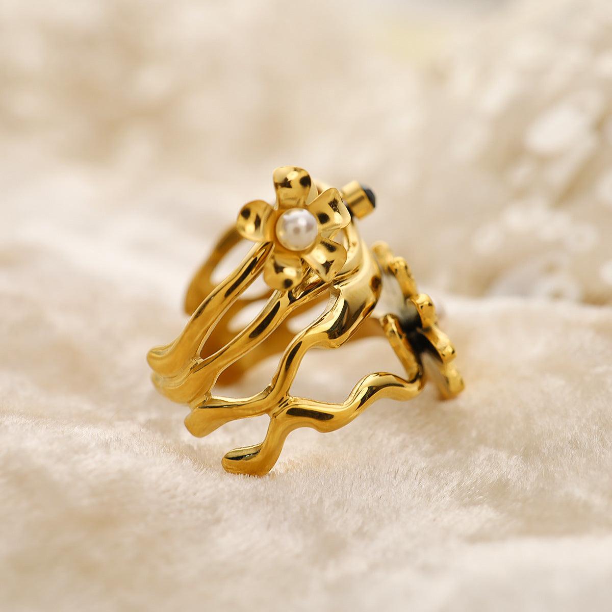 Wholesale 304 Stainless Steel 18K Gold Plated Retro Simple Style Plating Inlay Petal Artificial Pearls Zircon Rings - coojewelry