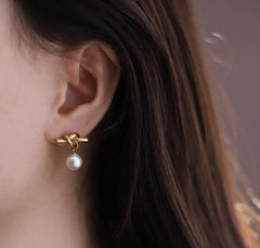 Wholesale Basic Lady Simple Style Round Artificial Pearl Titanium Steel 18K Gold Plated Drop Earrings Pair - coojewelry