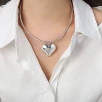 Wholesale Casual Elegant Simple Style Heart Shape Titanium Steel Plating 18K Gold Plated Pendant Necklace - coojewelry