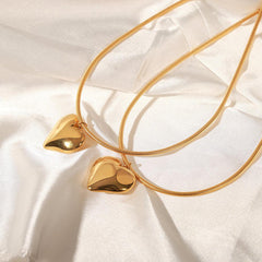 Wholesale Casual Elegant Simple Style Heart Shape Titanium Steel Plating 18K Gold Plated Pendant Necklace - coojewelry