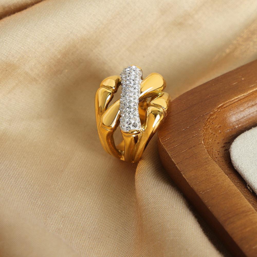 Wholesale Casual Simple Style Cross Titanium Steel Plating Inlay Artificial Diamond 18K Gold Plated Rings - coojewelry