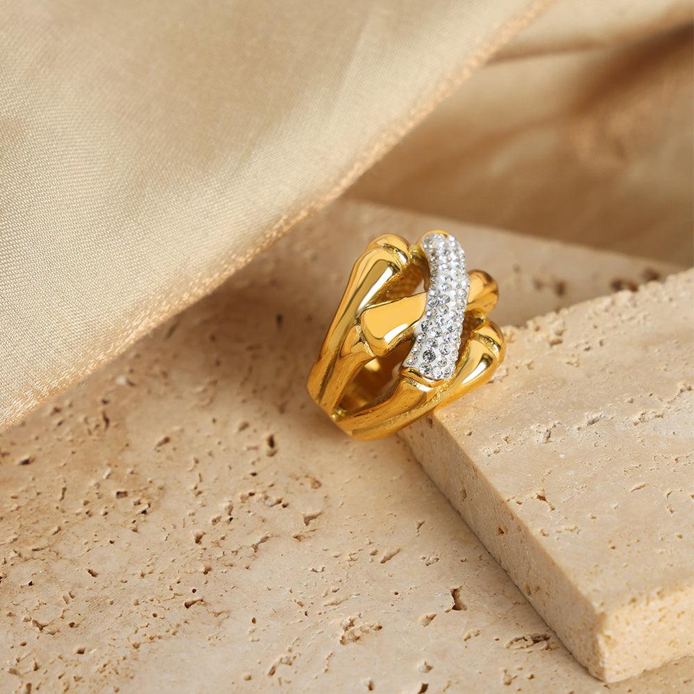 Wholesale Casual Simple Style Cross Titanium Steel Plating Inlay Artificial Diamond 18K Gold Plated Rings - coojewelry