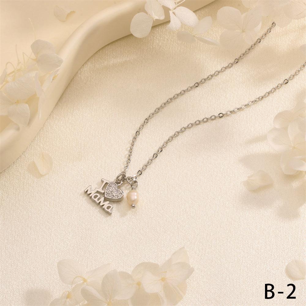 Wholesale Copper 18K Gold Plated Simple Style Commute Inlay Letter Heart Shape Zircon Pendant Necklace - coojewelry