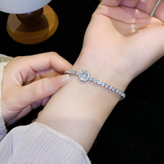 Wholesale Elegant Star and Heart Shape Brass Zircon Inlay 18K Gold and Silver Plated Bracelets - coojewelry