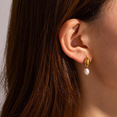 Wholesale IG Style Shell Pearl 304 Stainless Steel 18K Gold Plated Drop Earrings for Trendy Women - coojewelry