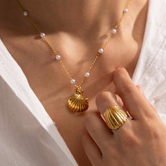 Wholesale IG Style Simple Shell Stainless Steel Open Rings  18K Gold Plated - coojewelry