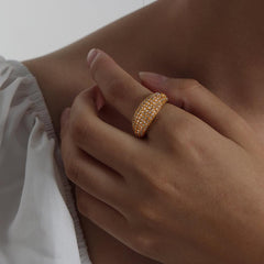 Wholesale Luxurious Shiny Geometric Titanium Steel Plating Inlay Rhinestones 18K Gold Plated Rings - coojewelry