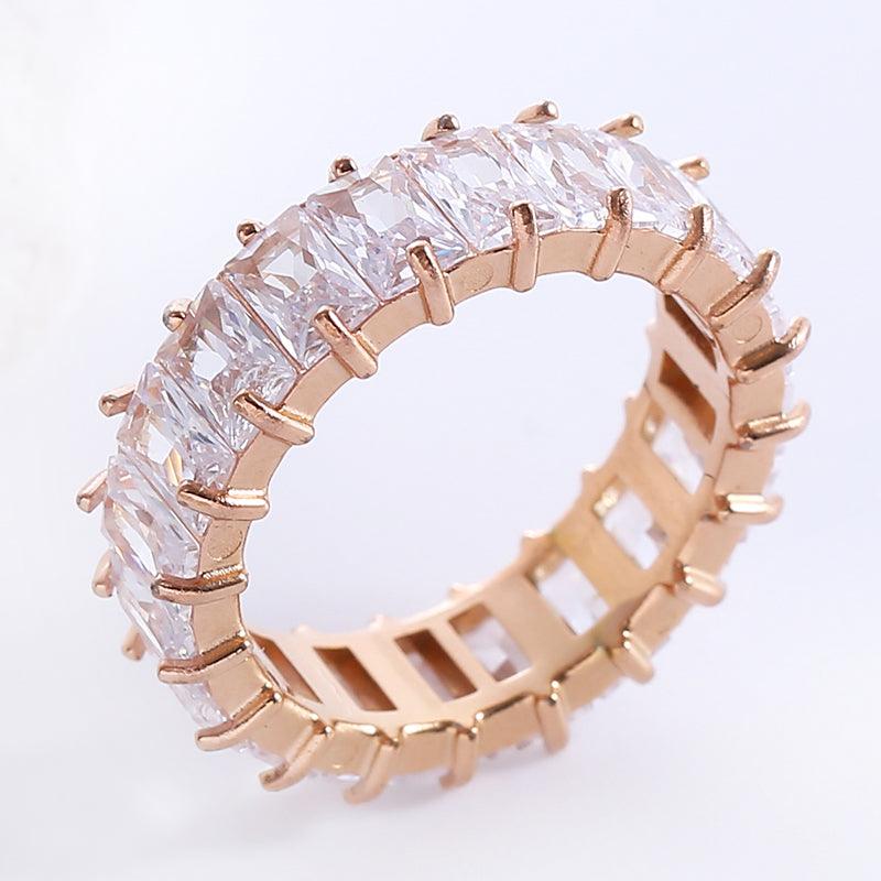 Wholesale Romantic Simple Stainless Steel Rings | Solid Color with Zircon Inlay, 18K Gold & Rose Gold Plated - coojewelry