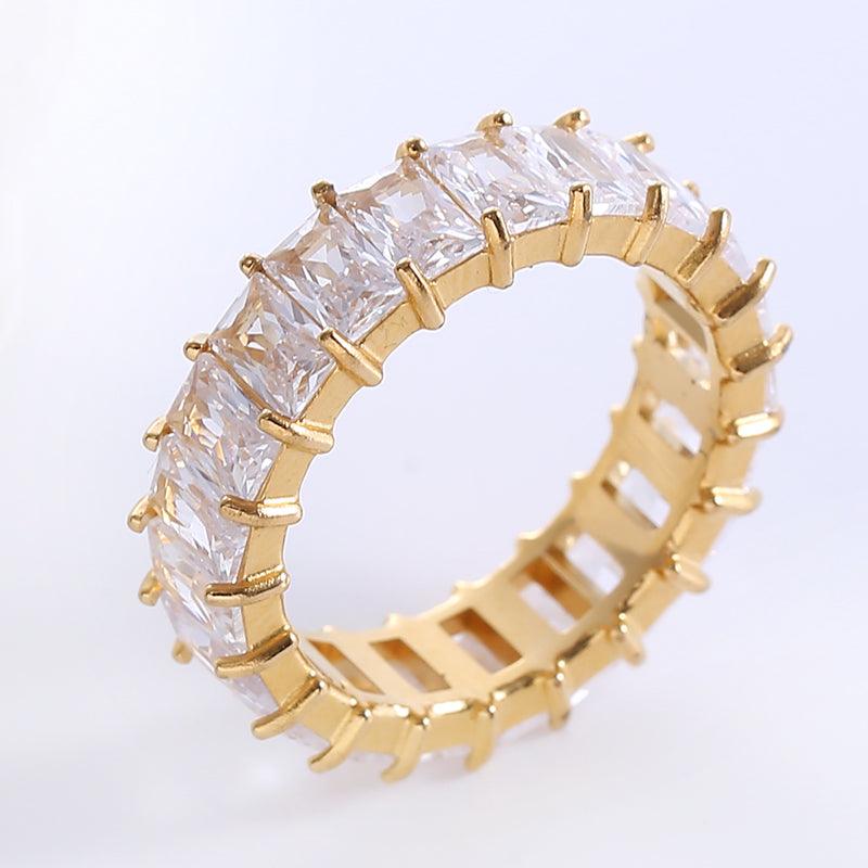 Wholesale Romantic Simple Stainless Steel Rings | Solid Color with Zircon Inlay, 18K Gold & Rose Gold Plated - coojewelry
