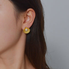 Wholesale Simple Classic Solid Color Inlay 304 Stainless Steel Pearl Ear Studs for Women - coojewelry