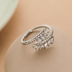 Wholesale Simple Commute Geometric Copper Open Rings 18K Gold Plated with Zircon Inlay - coojewelry