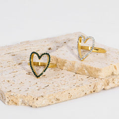 Wholesale Simple Heart Shaped Stainless Steel Rings | 18K Gold Plated with Rhinestone Inlays - coojewelry