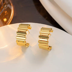 Wholesale Simple Style C Shape Irregular Titanium Steel Ear Studs - coojewelry