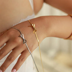 Wholesale Simple Style Classic Bow Knot Necklace Stainless Steel with 18k Gold Plating - coojewelry