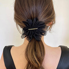 Wholesale Simple Style Commute Flower Silk Yarn Hair Clip - coojewelry