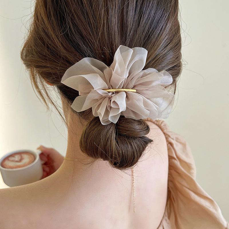 Wholesale Simple Style Commute Flower Silk Yarn Hair Clip - coojewelry