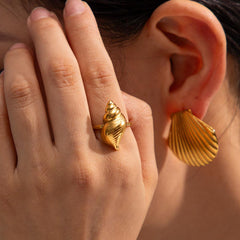 Wholesale Simple Style Conch Open Rings Stainless Steel Plating 18k Gold - coojewelry