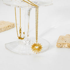 Wholesale Simple Style Sun Heart Shape Stainless Steel Plating 18K Gold Plated Pendant Necklace - coojewelry