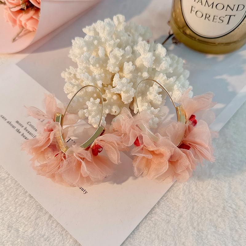 Wholesale Sweet Flower Alloy Cloth Resin Drop Earrings - coojewelry