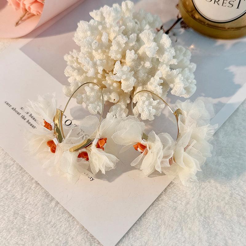 Wholesale Sweet Flower Alloy Cloth Resin Drop Earrings - coojewelry