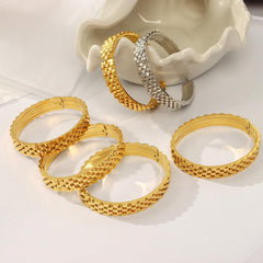 Wholesale Titanium Steel 18K Gold Plated Casual Simple Style Geometric Layered Plating Bangle - coojewelry