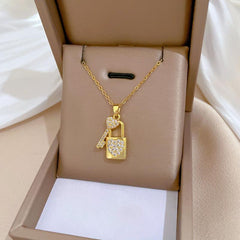 Wholesale Titanium Steel Casual Vacation Lock Inlay Artificial Diamond Pendant Necklace - coojewelry