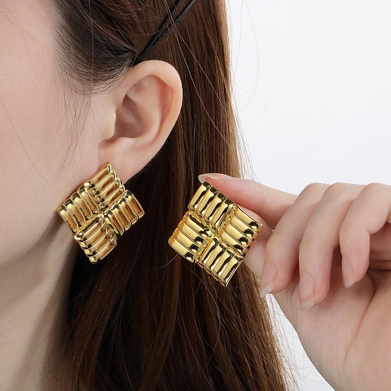 Wholesale Vintage Style Geometric 304 Stainless Steel 18K Gold Plated Ear Studs for Women - coojewelry