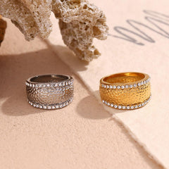 Wholesale Vintage Style Simple Geometric Stainless Steel Rings with Artificial Diamond Inlay 18k Gold Plated - coojewelry