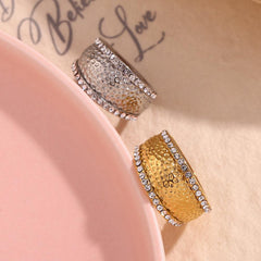 Wholesale Vintage Style Simple Geometric Stainless Steel Rings with Artificial Diamond Inlay 18k Gold Plated - coojewelry