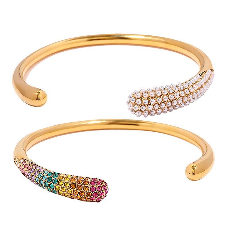 Wholesale Vintage Style Vacation Commute Round Titanium Steel Asymmetrical Plating Zircon Inlay 18K Gold Plated Bangle - coojewelry